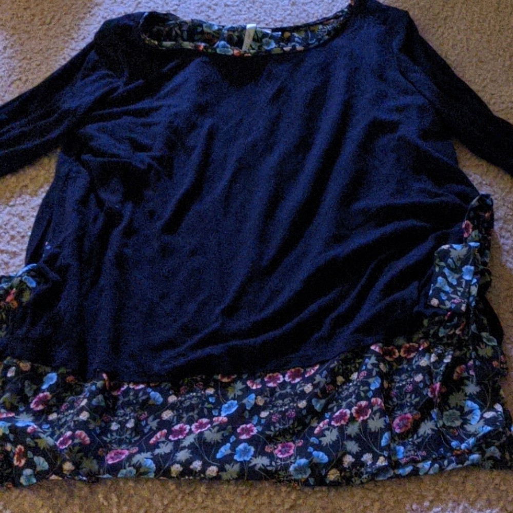Lauren Conrad Blouse